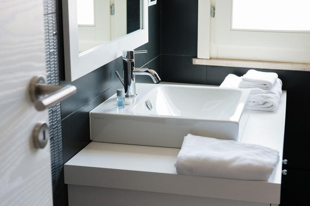 Rigel Villanova Rooms Cagliari Exterior foto