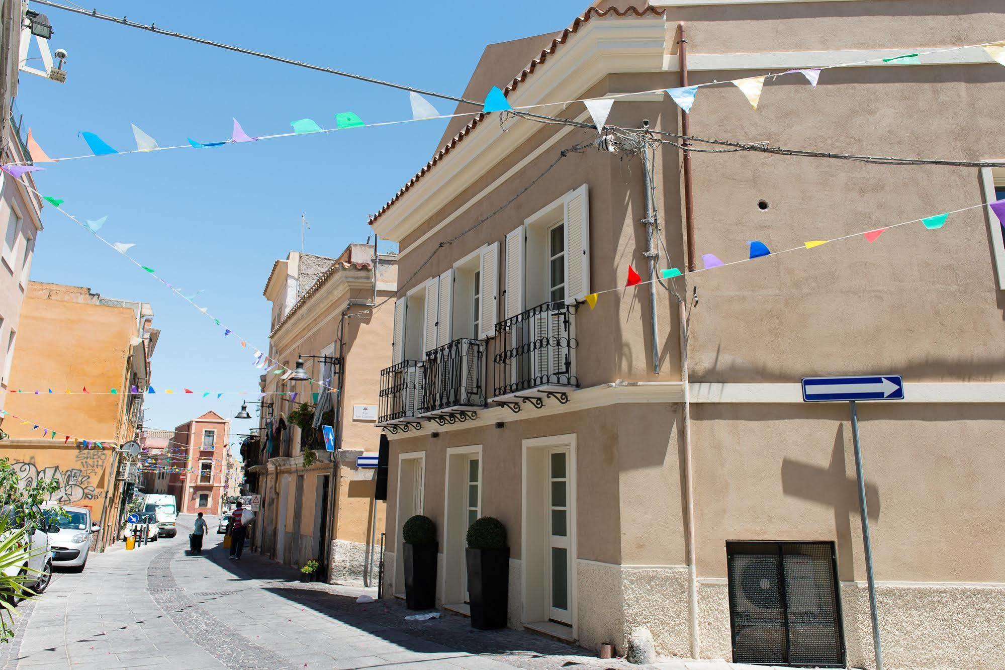 Rigel Villanova Rooms Cagliari Exterior foto